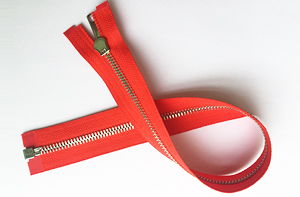 東莞市宏煒拉鏈動(dòng)態(tài)